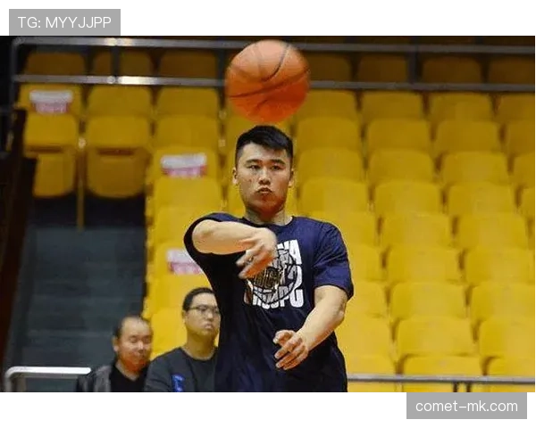 黄潜实力强劲展现冠军风采，新赛季冲击更高荣誉