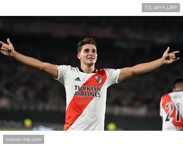 阿尔瓦雷斯重返河床状态回升，新赛季备受期待