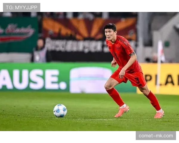 金玟哉获孔帕尼盛赞,强势崛起成防线新核心 金玟哉获孔帕尼盛赞,强势崛起成防线新核心