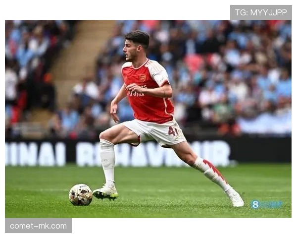 赖斯中场覆盖能力亮眼，助球队状态回升制胜可期