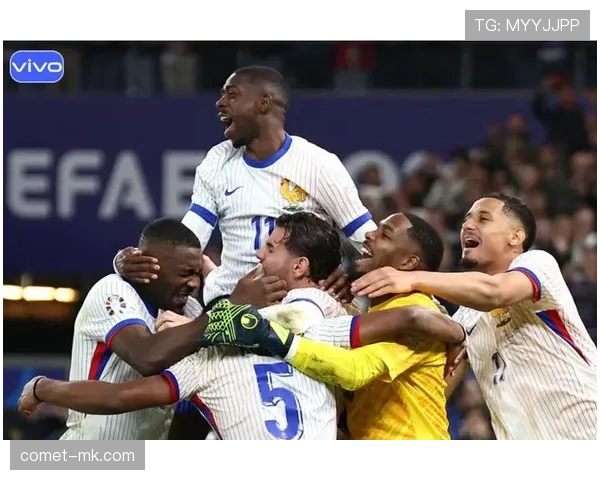 莱奥 vs 登贝莱:进攻稳定性与比赛影响力差距在哪 莱奥 vs 登贝莱:进攻稳定性与比赛影响力差距在哪